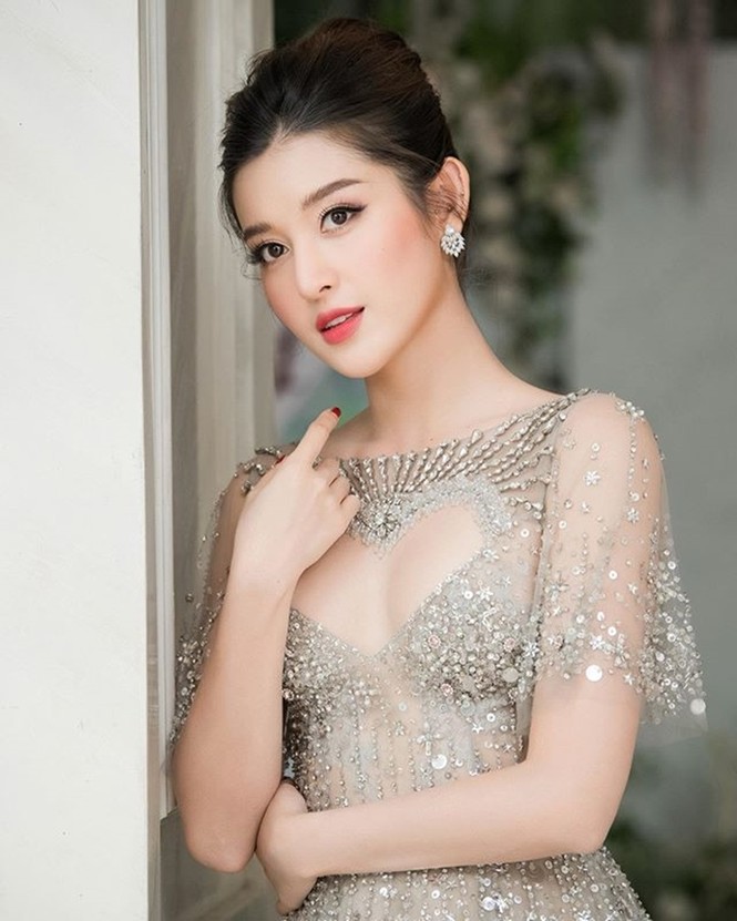 Showbiz 7/7: Cường Đô La rời hội chơi siêu xe vì có