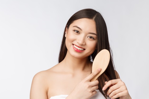 Hầu hết ai có mái tóc đẹp đều làm 10 điều này - ảnh 5