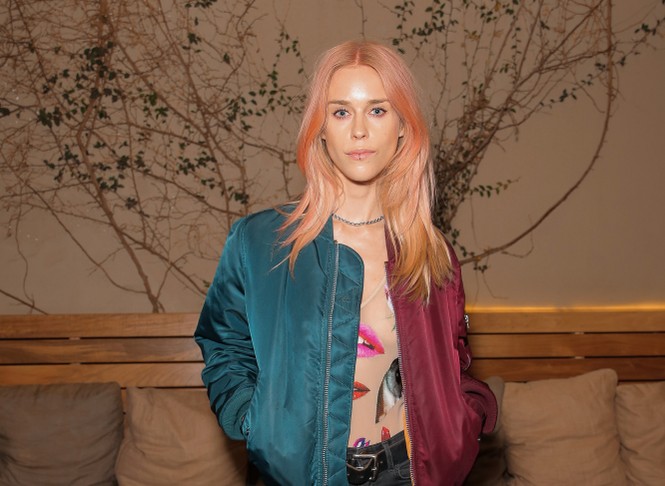 Siêu mẫu hoàng gia Mary Charteris - ảnh 1