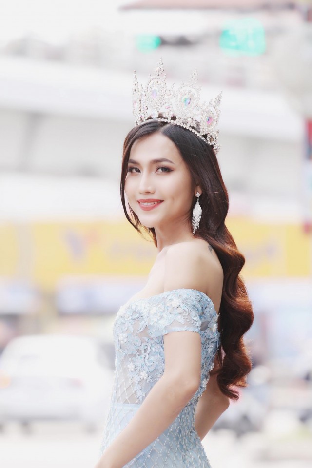 Câu chuyện xúc động của ca sĩ chuyển giới tại The Voice 2018 - ảnh 2