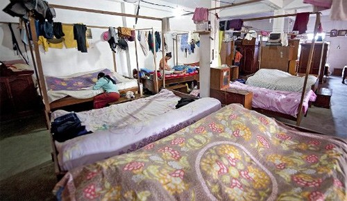 Ngôi nhà 100 phòng của người đàn ông có 39 vợ - ảnh 5