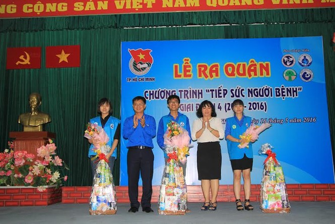 Triển khai “Tiếp sức người bệnh” tại bệnh viện - ảnh 1
