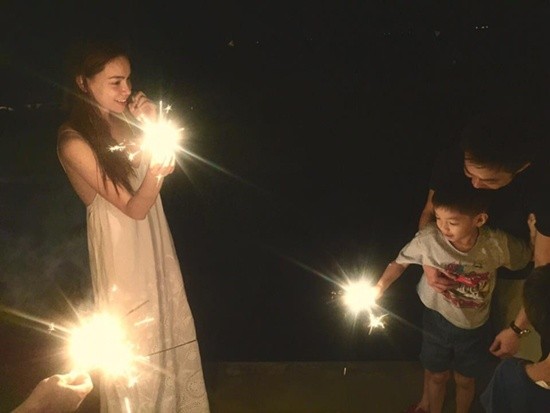 Quốc Cường, Hồ Ngọc Hà gây ‘bão’ mạng khi chụp ảnh cùng nhau - ảnh 4