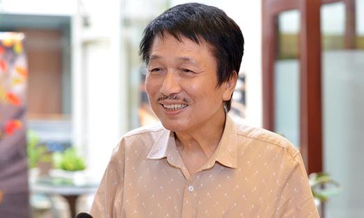 Nhạc sĩ Phú Quang ‘bán mình’ giá 1 triệu đồng - ảnh 1
