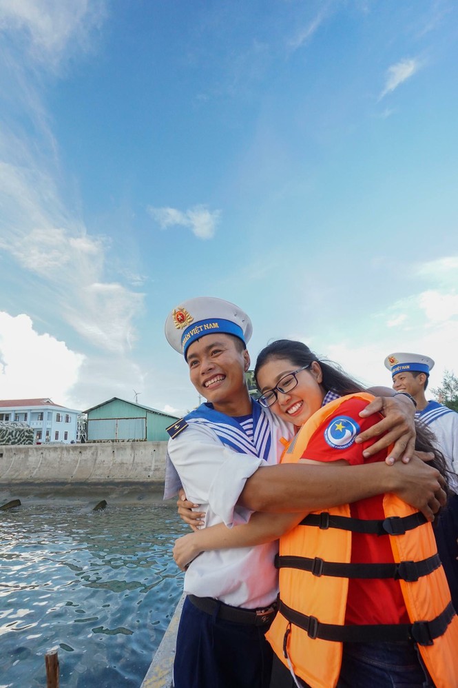 Nhật kí Trường Sa của Á khôi sinh viên Việt Nam duyên dáng 2016 - ảnh 6