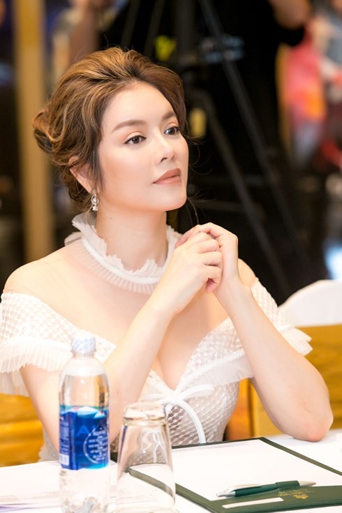 Showbiz 26/4: Lý Nhã Kỳ lên tiếng về tin đồn bị bắt, rửa tiền cho đại gia - ảnh 4