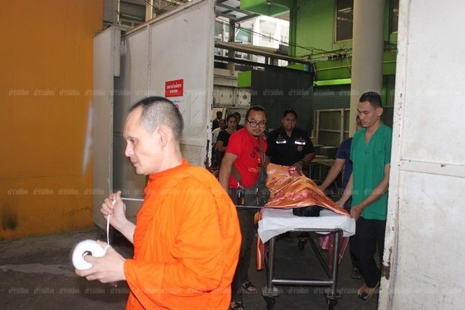 Lễ tang kín và tình tiết mới vụ người mẫu Thái Lan tự tử - ảnh 1