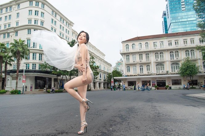 Trọn bộ ảnh phản cảm gây phẫn nộ của Sĩ Thanh 'Căn hộ 69' - ảnh 4