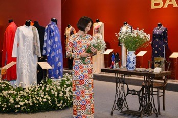 Tôn vinh áo dài tại triển lãm di sản Việt Nam - ảnh 5