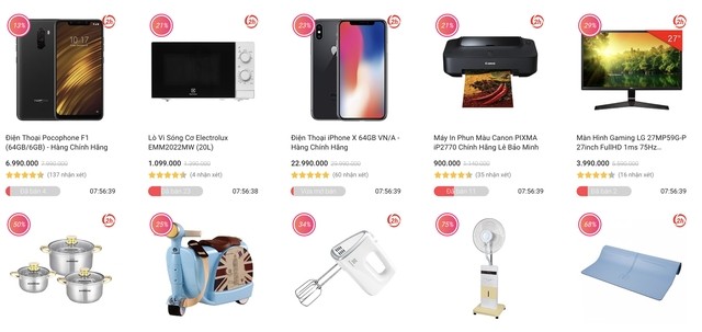 Black Friday: Dân buôn xả hàng tồn, nâng giá để hút khách - ảnh 2