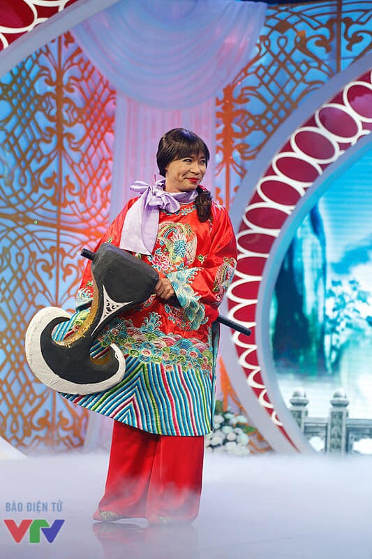 Showbiz 6/1: Hoà Minzy chính thức lên tiếng về ồn ào chửi mắng fan - ảnh 3