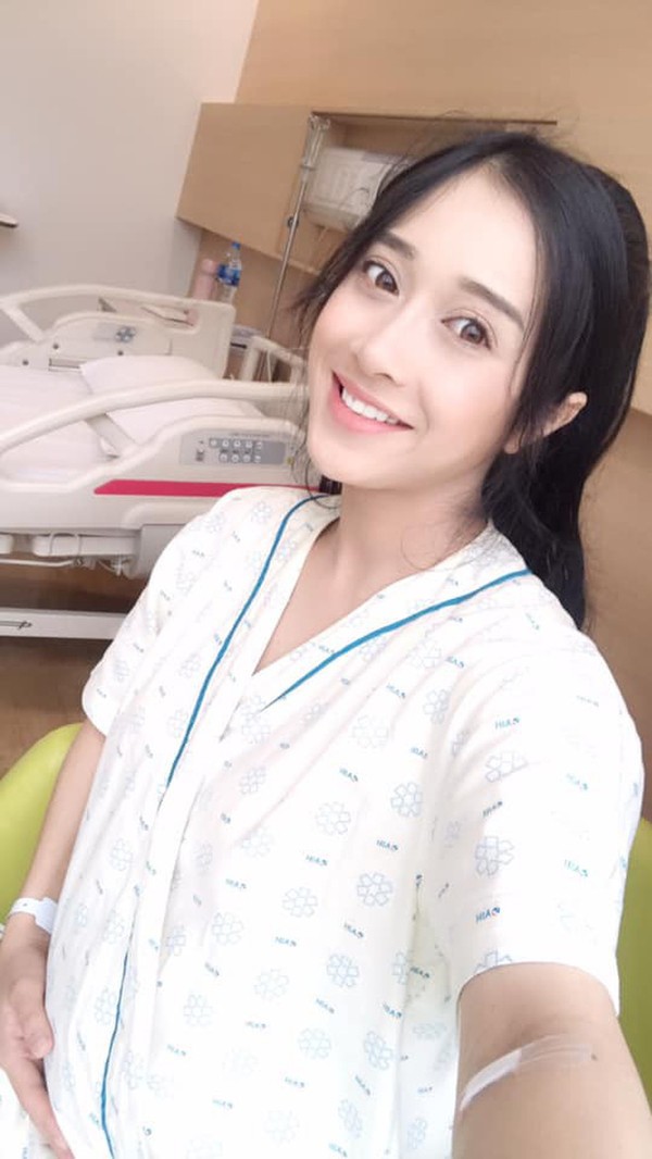 Showbiz 11/1: Em gái Nhã Phương sinh con sau 6 tháng kết hôn - ảnh 1