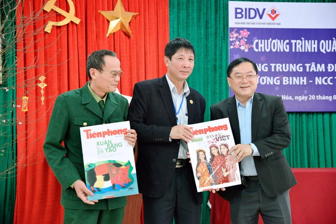 BIDV và báo Tiền Phong vui với thương binh và người có công ở Thanh Hóa - ảnh 1