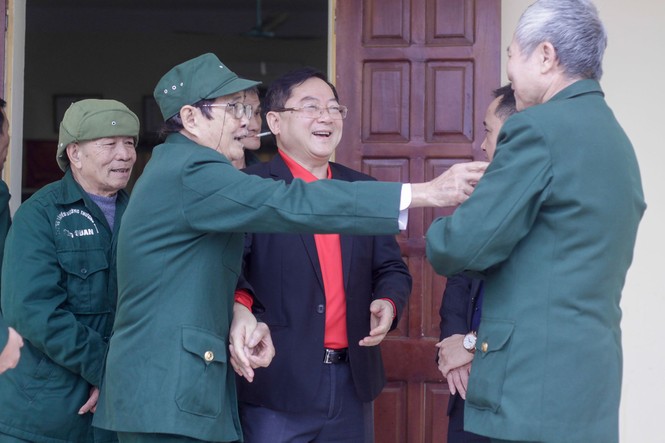 BIDV và báo Tiền Phong đến với thương binh tại Trung tâm Nho Quan, Ninh Bình - ảnh 9