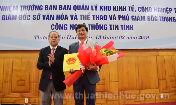Điều động, bổ nhiệm nhân sự 5 địa phương - ảnh 3