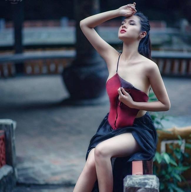 Bạn gái cầu thủ U23 lọt Chung khảo Miss World Việt Nam là ai? - ảnh 6