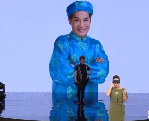 Minh Nhí ‘tố’ bị NSND Hồng Vân... tụt quần trên sóng truyền hình - ảnh 1