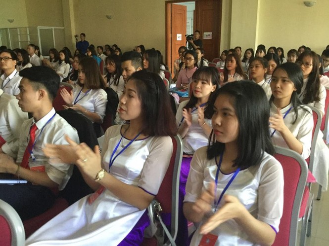 Tưng bừng Đại hội Hội Sinh viên Lạng Sơn lần thứ II - ảnh 2