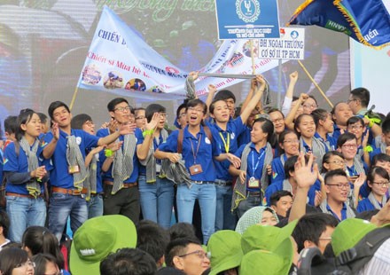 Hừng hực khí thế tình nguyện xanh - ảnh 3
