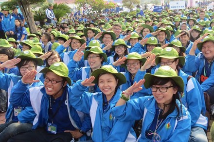 Hừng hực khí thế tình nguyện xanh - ảnh 1
