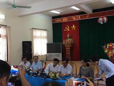 Hoãn họp báo điểm thi bất thường ở Sơn La phút chót - ảnh 9