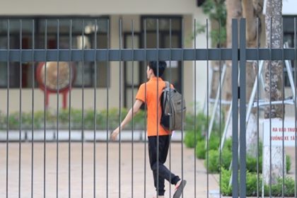 Đề Ngoại ngữ dễ thở, nhiều thí sinh thở phào tự tin đạt 8 điểm - ảnh 37