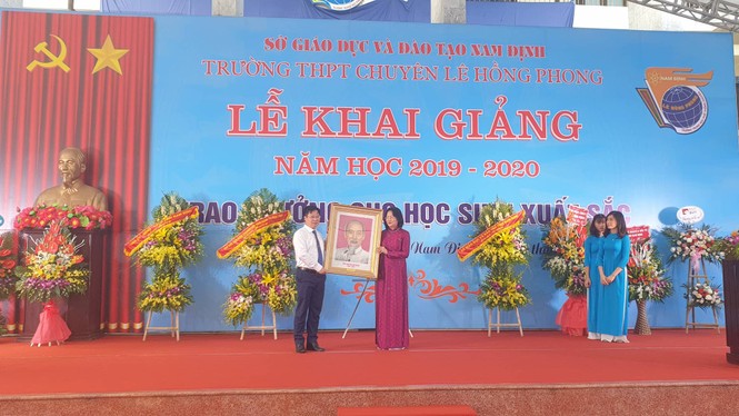 Sáng 5/9, hơn 22 triệu học sinh cả nước hân hoan đón ngày khai giảng - ảnh 42