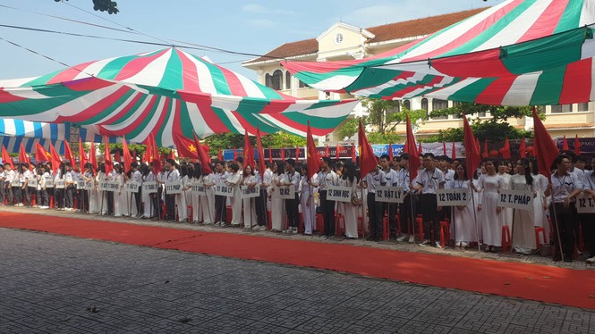 Sáng 5/9, hơn 22 triệu học sinh cả nước hân hoan đón ngày khai giảng - ảnh 41