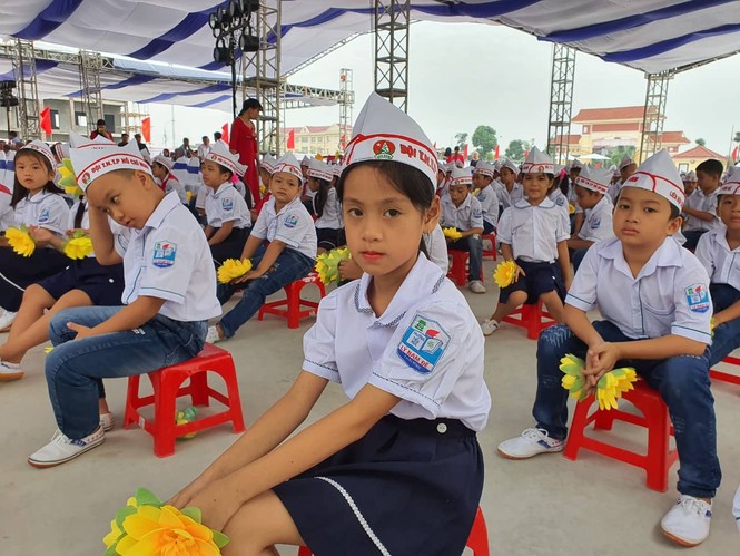 Sáng 5/9, hơn 22 triệu học sinh cả nước hân hoan đón ngày khai giảng - ảnh 53