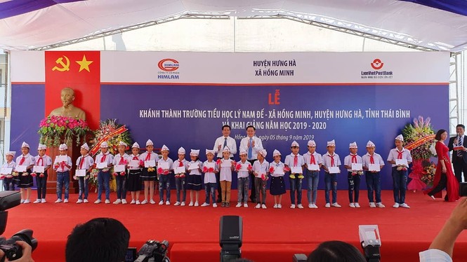 Sáng 5/9, hơn 22 triệu học sinh cả nước hân hoan đón ngày khai giảng - ảnh 25