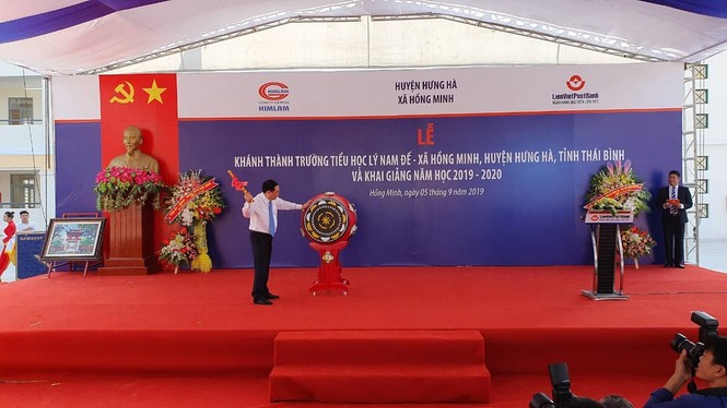 Sáng 5/9, hơn 22 triệu học sinh cả nước hân hoan đón ngày khai giảng - ảnh 24