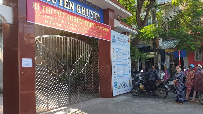 Gần 900.000 sỹ tử chính thức vượt vũ môn: Cập nhật giải đề môn Ngữ Văn THPT - ảnh 65