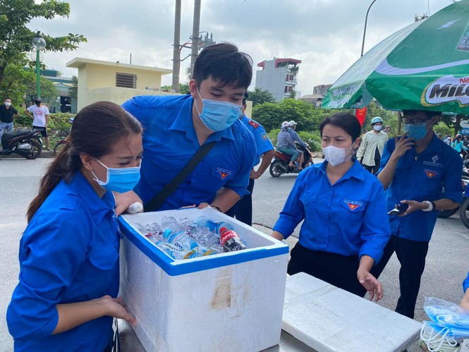 Gần 900.000 sỹ tử chính thức vượt vũ môn: Cập nhật giải đề môn Ngữ Văn THPT - ảnh 20