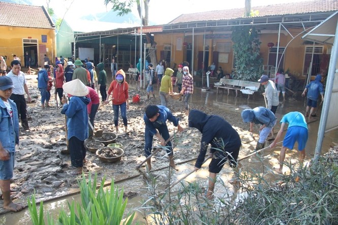 Giáo viên, học sinh vùng cao