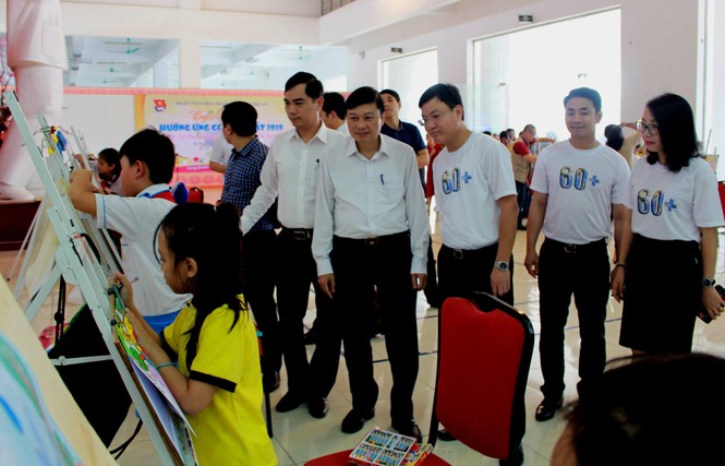 Tỉnh đoàn Nghệ An phát động Giờ trái đất 2019 - ảnh 1