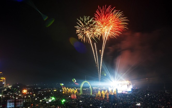 Phó Thủ tướng Vương Đình Huệ đánh trống khai hội du lịch Cửa Lò 2019 - ảnh 3