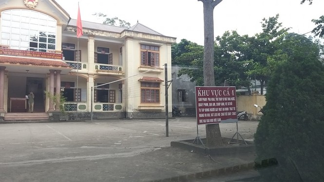 Hàng loạt xã cấm quay phim, chụp ảnh để “đảm bảo bí mật nhà nước” - ảnh 2