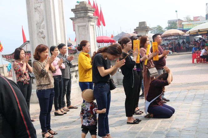 Hà Nội, Nghệ An tạm dừng nhiều lễ hội để phòng dịch corona - ảnh 1