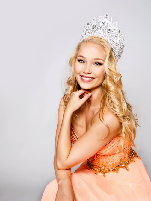Nhan sắc hoa hậu thi Miss Grand bị chê béo - ảnh 3