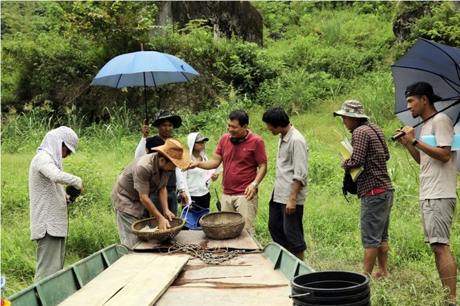 Dàn diễn viên đặc biệt của phim “Cha cõng con” - ảnh 2