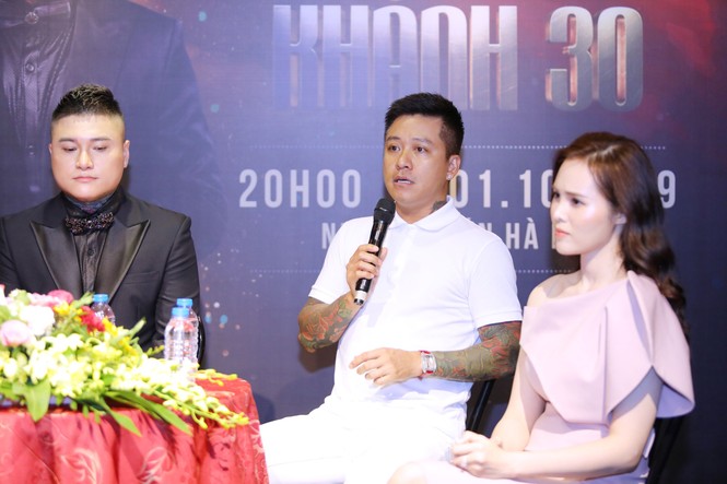 Sau nhiều biến cố, ca sĩ Vũ Duy Khánh luôn được Tuấn Hưng bên cạnh hỗ trợ - ảnh 3