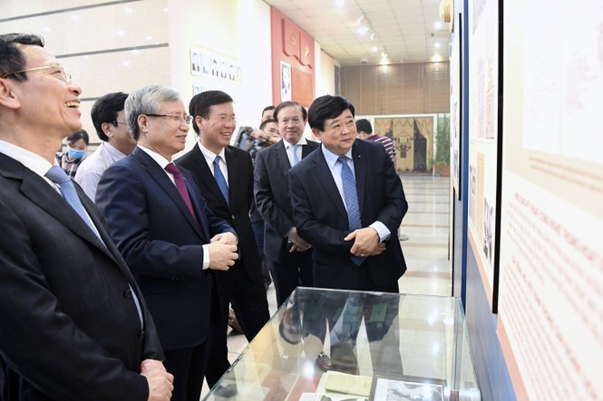 Trao 15 giải thưởng phê bình, lí luận văn học nghệ thuật năm 2019 - ảnh 1