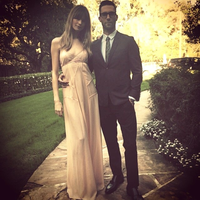 ‘Thiên thần nội y’ Behati Prinsloo có tin vui - ảnh 2