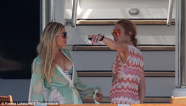 Lindsay Lohan có bầu sau khi chia tay bạn trai tỉ phú - ảnh 2