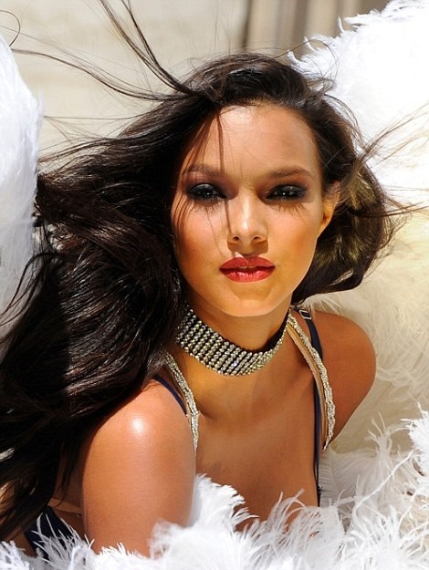 Victoria's Secret,Alessandra Ambrosio, Lily Aldridge, Martha Hunt, Lais Ribeiro - ảnh 10