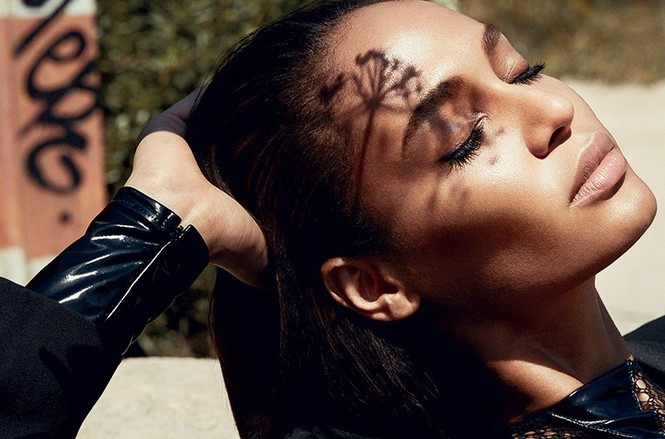 Joan Smalls, thiên thần nội y - ảnh 7
