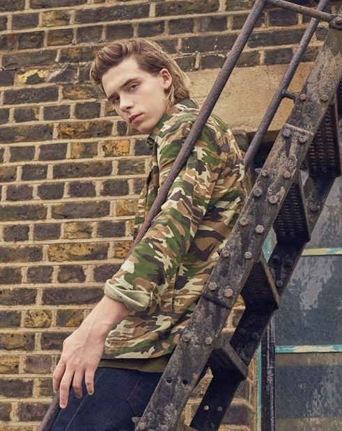 David Beckham, Victoria Beckham, Brooklyn Beckham, Chloe Moretz, bạn gái - ảnh 5
