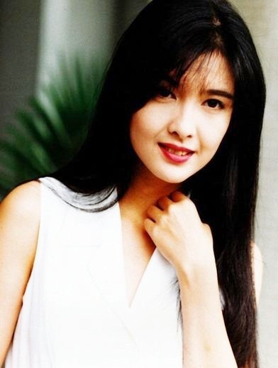Châu Huệ Mẫn, Nghê Chấn - ảnh 7