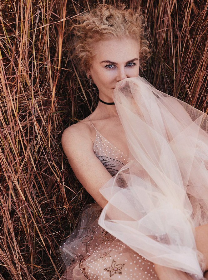 người đẹp,trang phục,vẻ đẹp,quyến rũ,phong cách,tạp chí,Vogue,gợi cảm, Nicole Kidman, Tom Cruise - ảnh 4