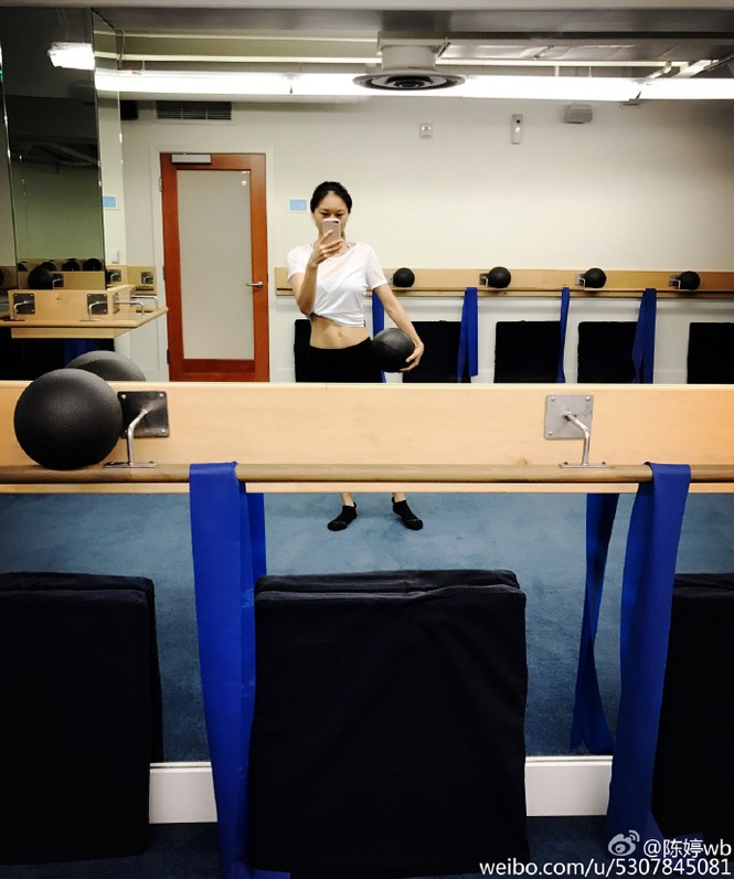 đạo diễn,fan,hình ảnh,nổi tiếng,con gái,chia sẻ,kết hôn,Trương Nghệ Mưu, Trần Đình - ảnh 5